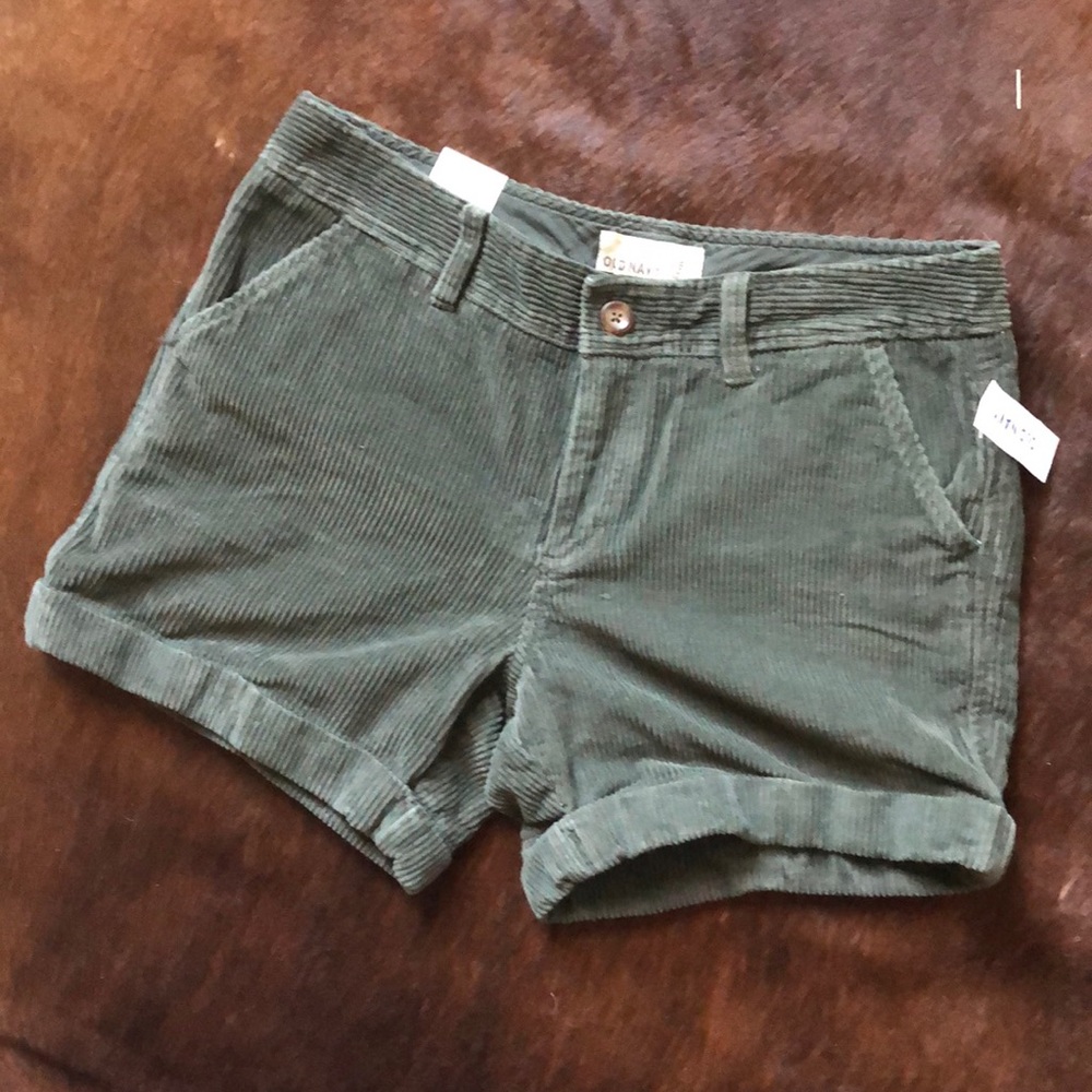 NWT Corduroy 4.5” Inseam Shorts